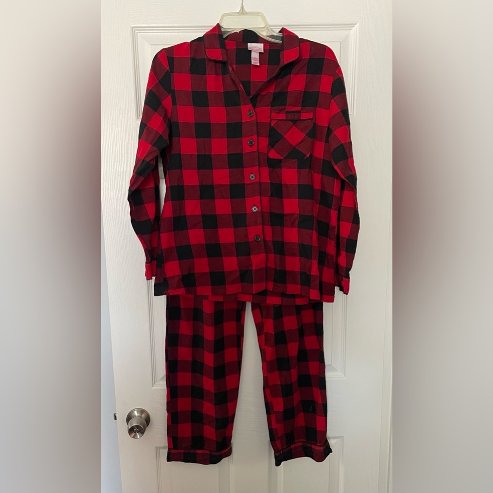 Wondershop Kids Red and Black Checkered Pajama Set
